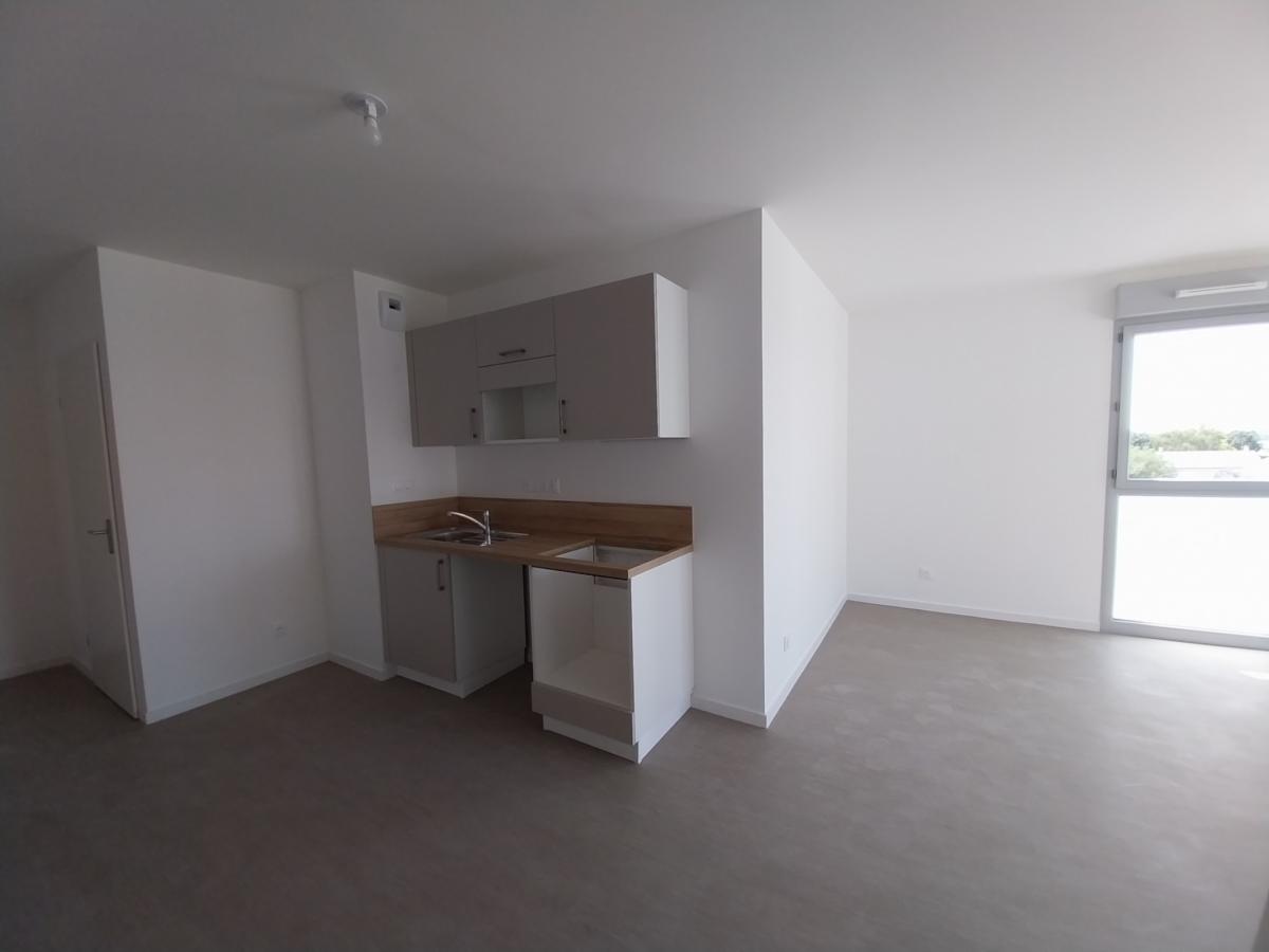 
																			2 pièces - 
																		2ème étage - 40m² - 610,62 € - Photo #3