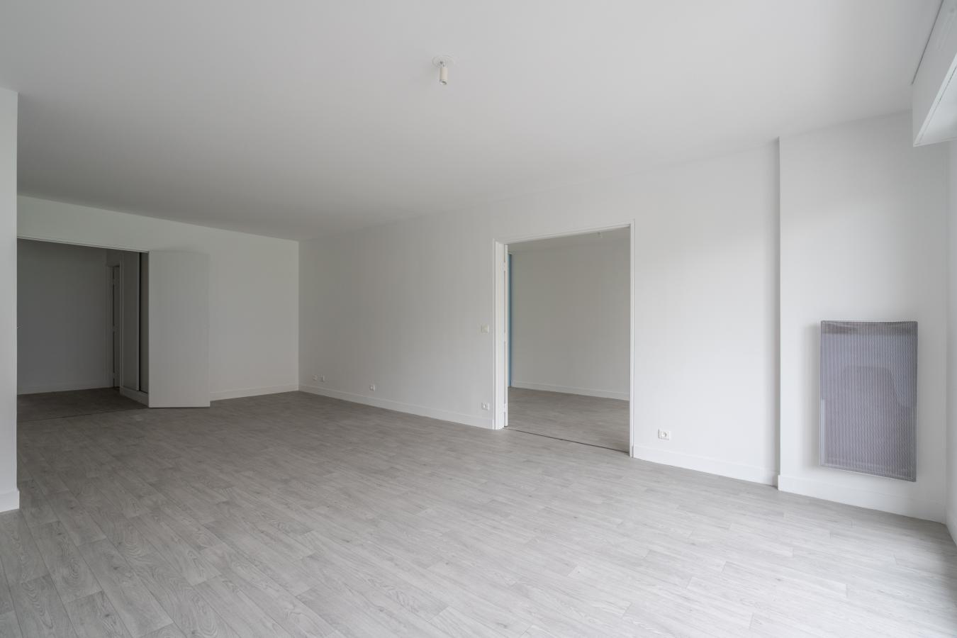 5 pièces - 4ème étage - 112m² - 3 112,00 € - Photo #1