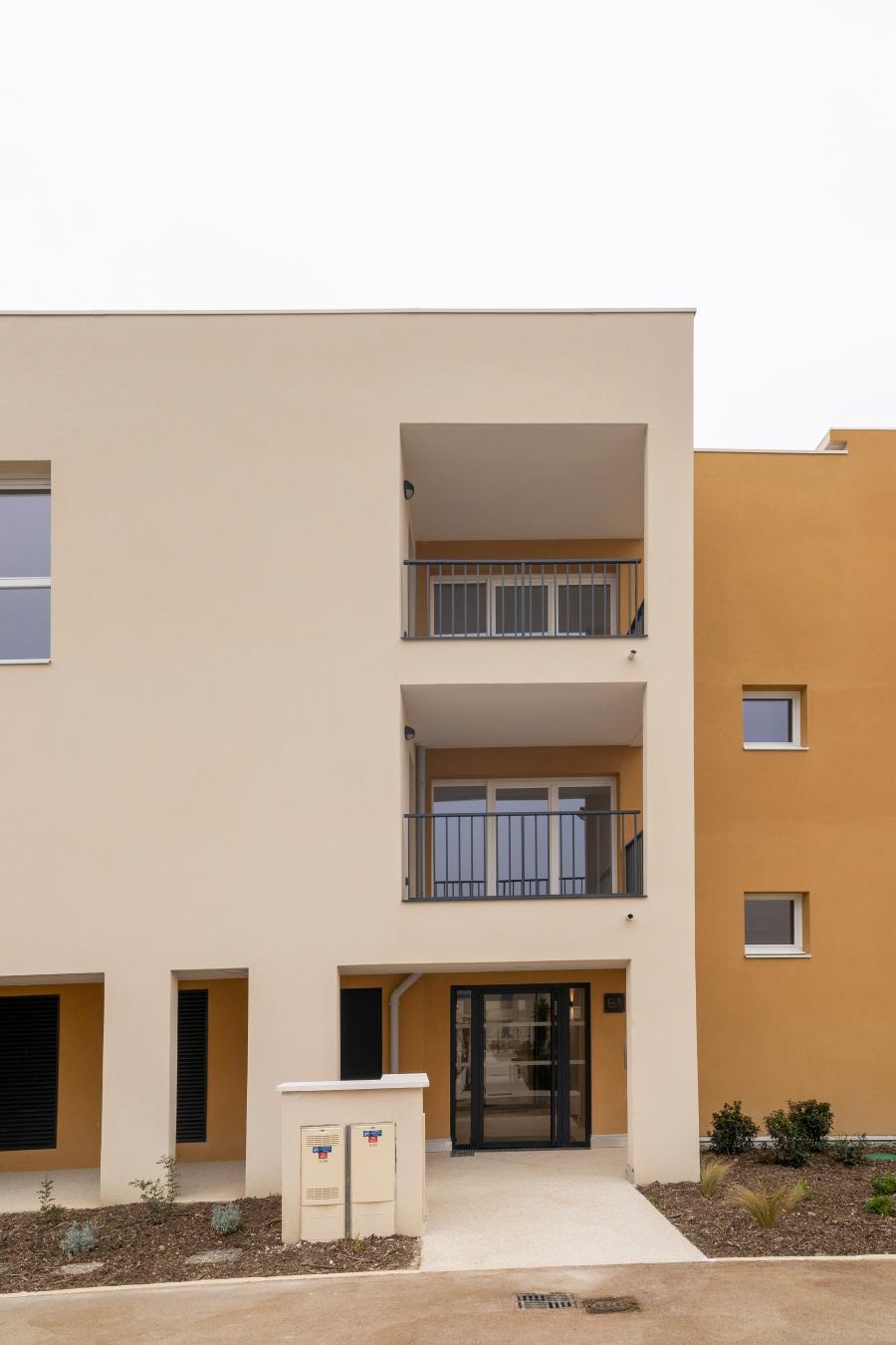 
																			4 pièces - 
																		2ème étage - 77m² - 992,96 € - Photo #3