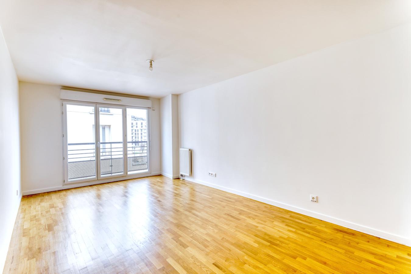 
																			3 pièces - 
																		3ème étage - 65m² - 213 700 € - Photo #0