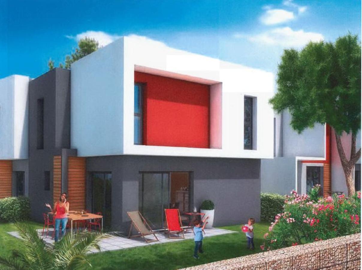 
																																							3 pièces - 
																																						RDC - 77m² - 1 057,57 € - Photo #5