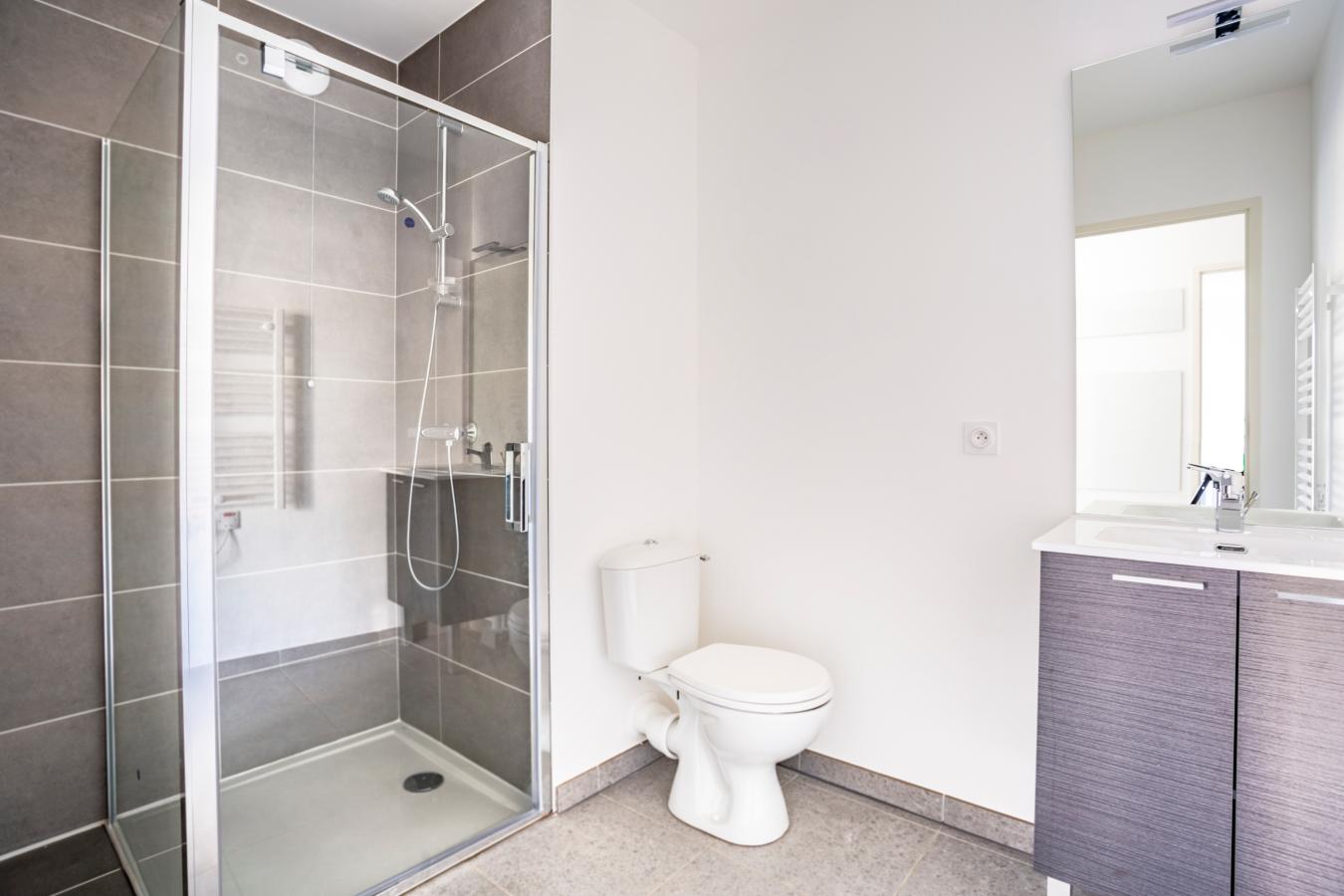 
																																							2 pièces - 
																																						1er étage - 42m² - 746,97 € - Photo #3