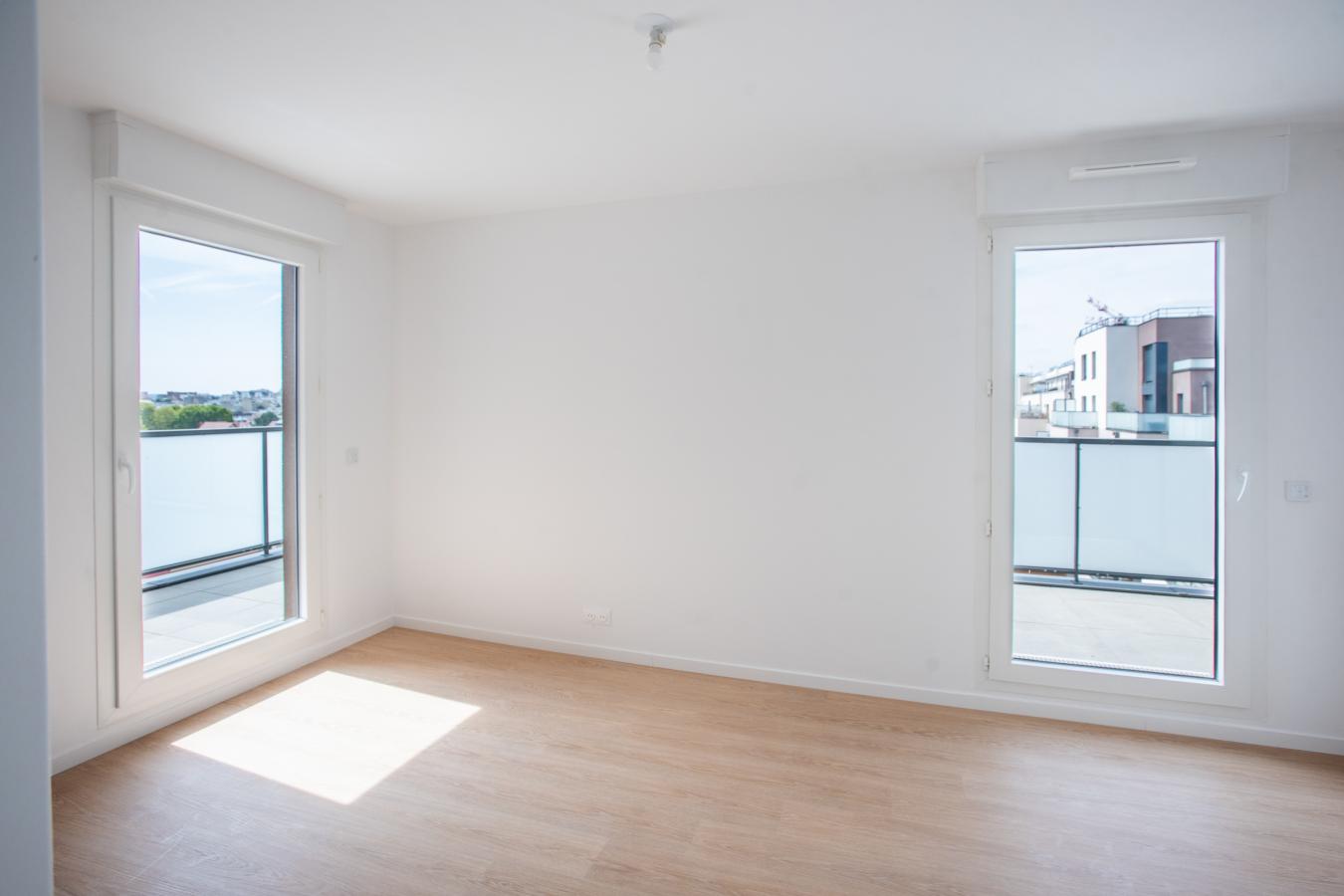 3 pièces - 4ème étage - 72m² - 1 588,85 € - Photo #2