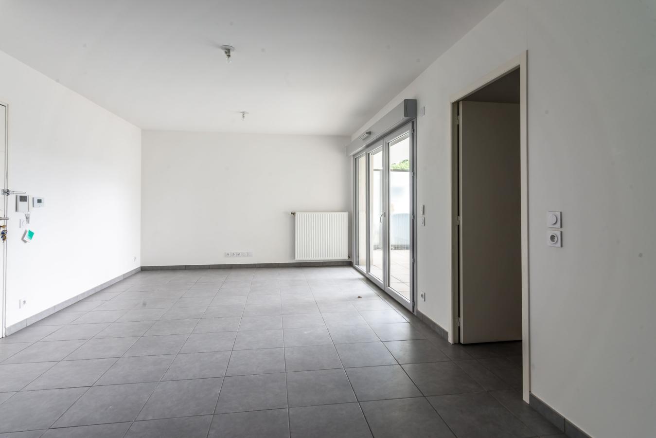 2 pièces - RDC - 46m² - 940,72 € - Photo #2