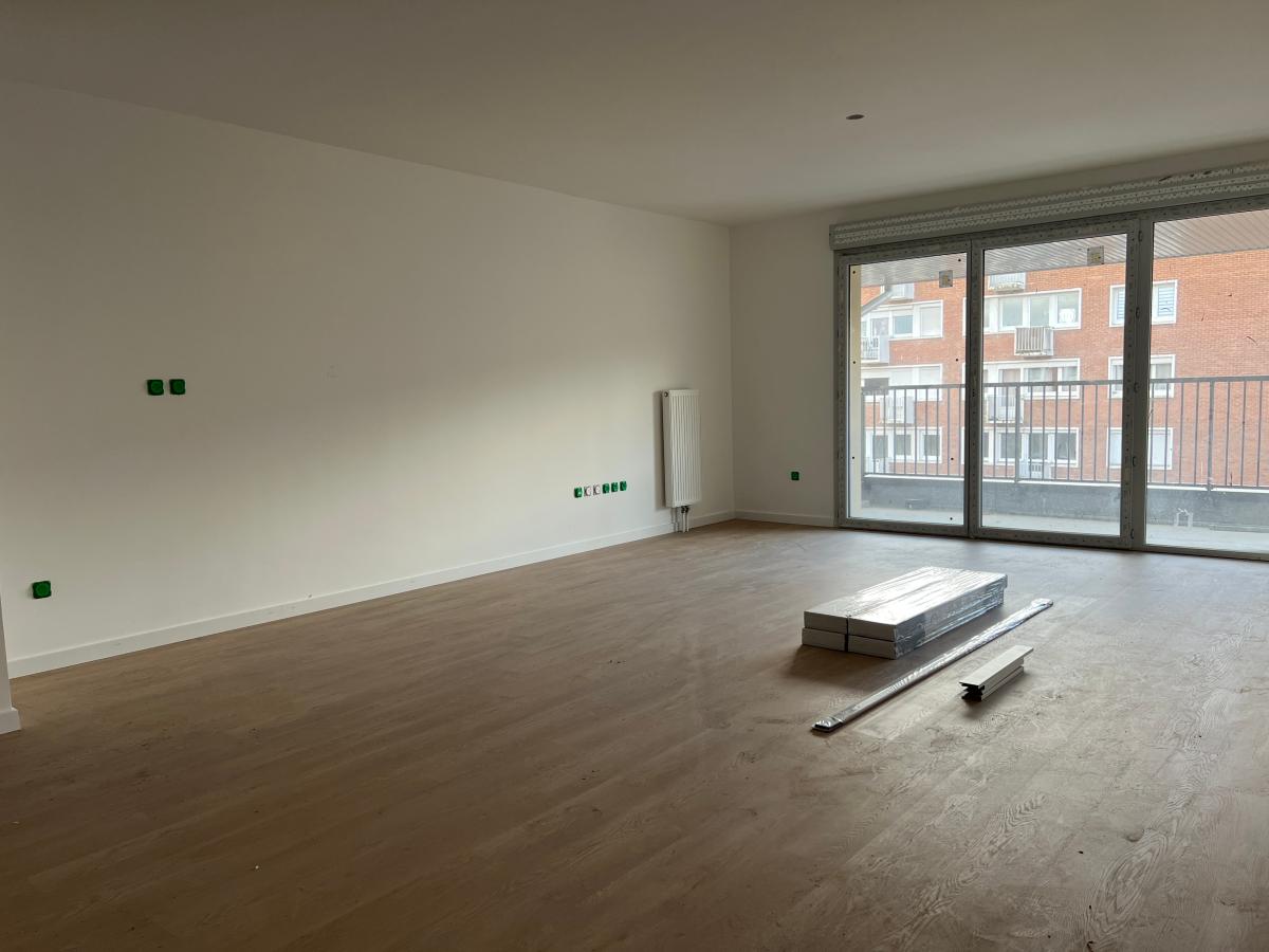 
																																							4 pièces - 
																																						3ème étage - 86m² - 1 032,06 € - Photo #2