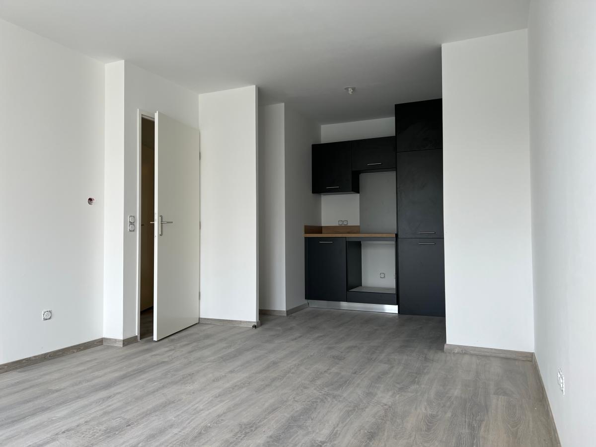 2 pièces - 2ème étage - 42m² - 626,89 € - Photo #0