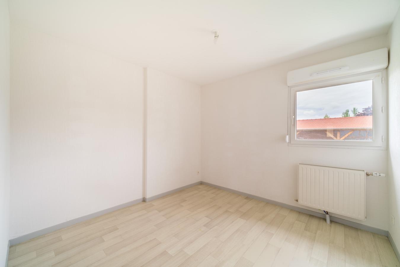 
																			5 pièces - 
																		RDC - 107m² - 146 455 € - Photo #5