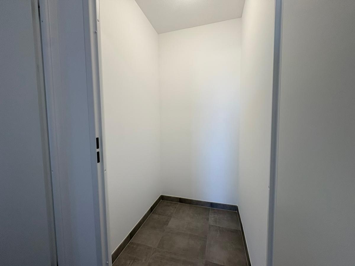 
																																							3 pièces - 
																																						1er étage - 65m² - 721,17 € - Photo #7