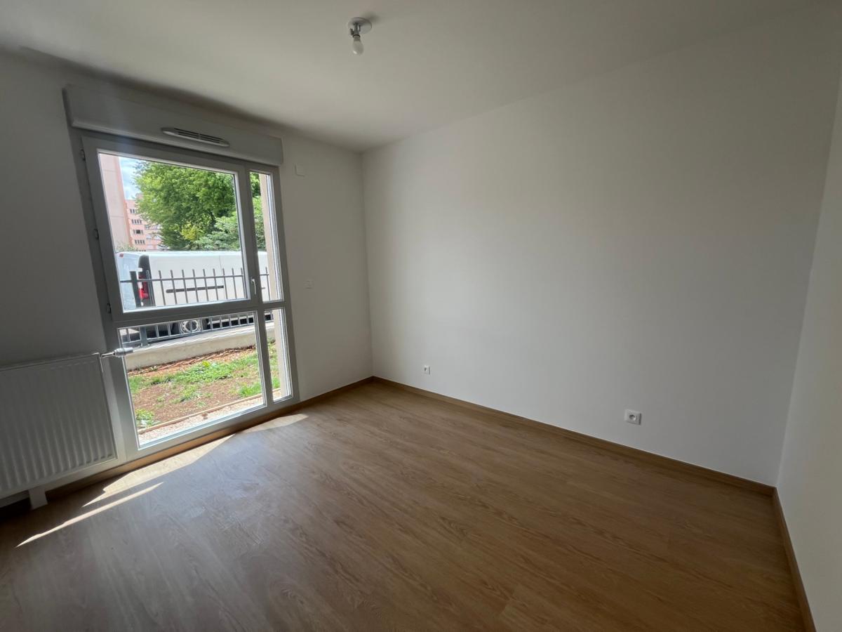 2 pièces - RDC - 44m² - 601,90 € - Photo #4