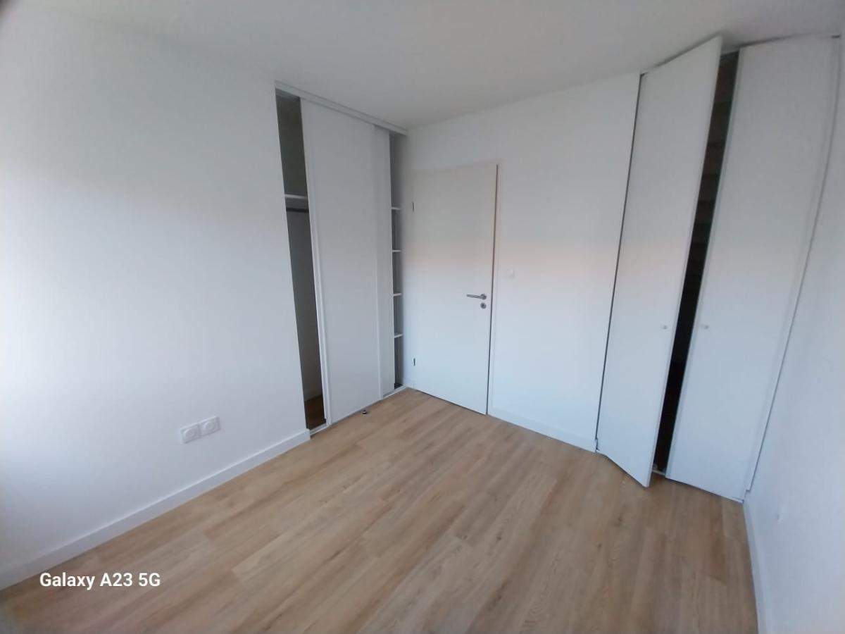 
																																							3 pièces - 
																																						1er étage - 63m² - 730,83 € - Photo #3