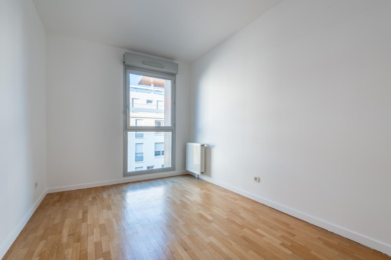 
																			4 pièces - 
																		4ème étage - 77m² - 342 000 € - Photo #5