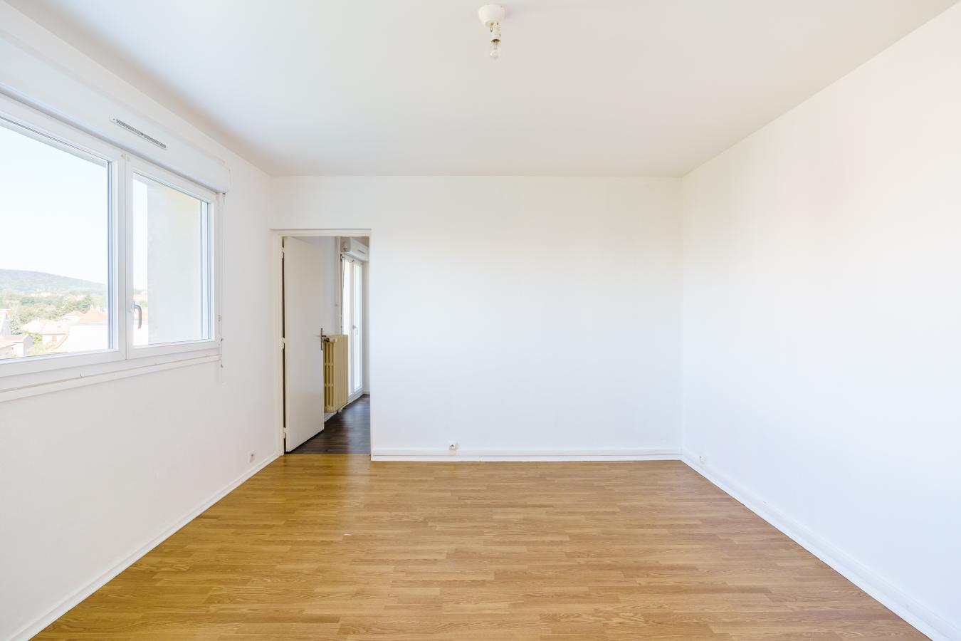 
																			3 pièces - 
																		2ème étage - 66m² - 569,00 € - Photo #3