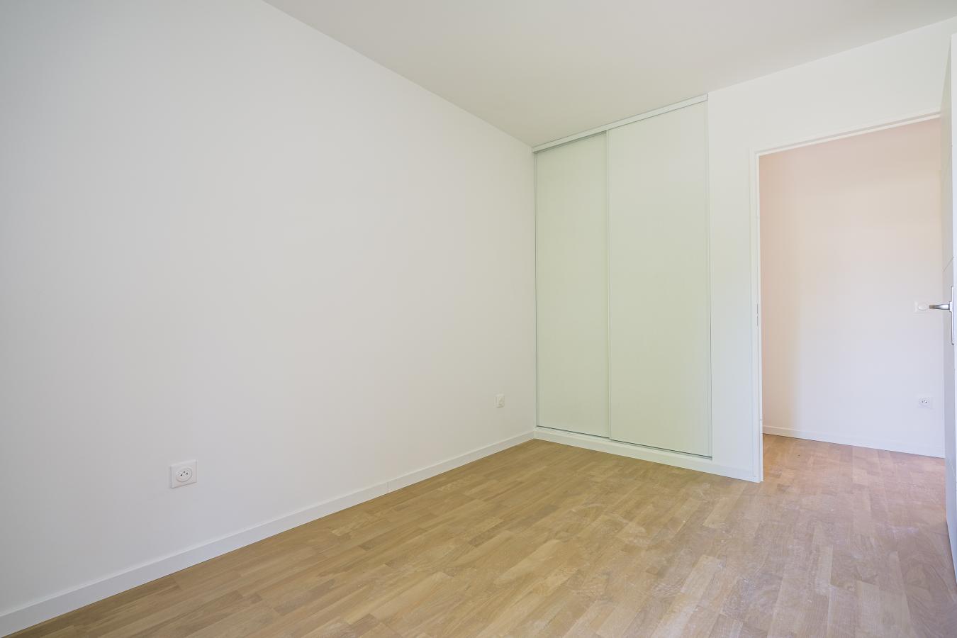 
																																							2 pièces - 
																																						2ème étage - 50m² - 1 037,76 € - Photo #1