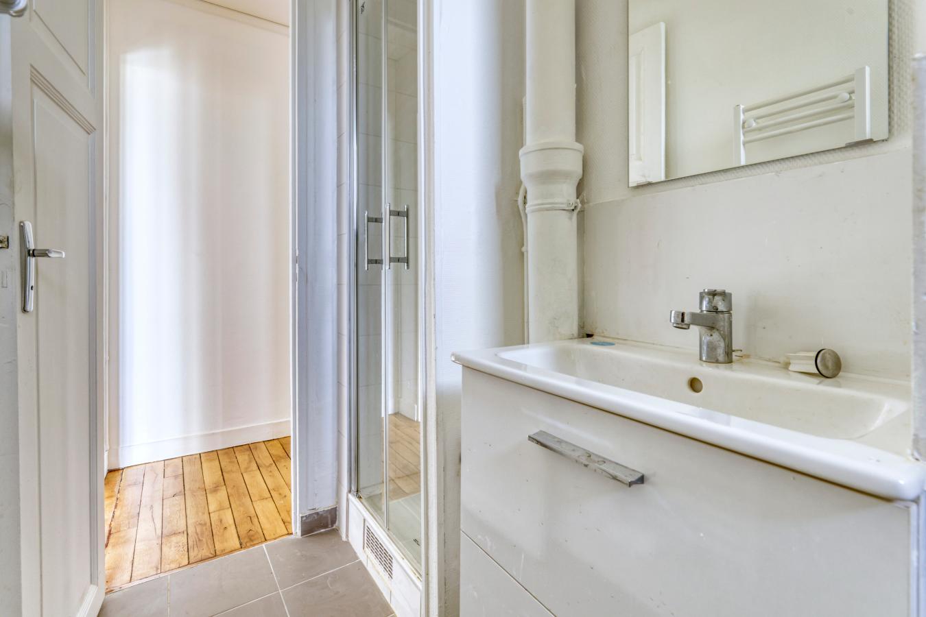 
																																							2 pièces - 
																																						3ème étage 350 000 € - Photo #7