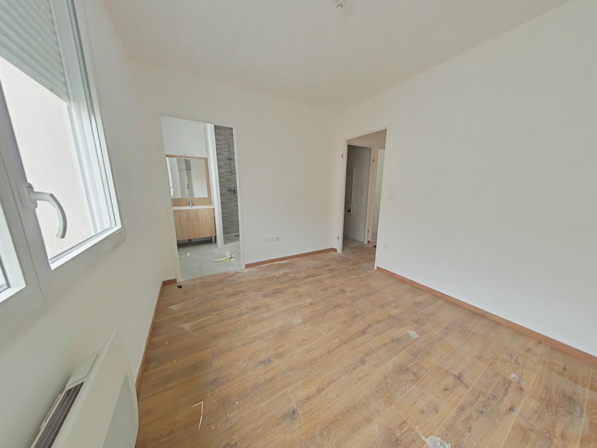 4 pièces - RDC - 88m² - 1 115,15 € - Photo #3