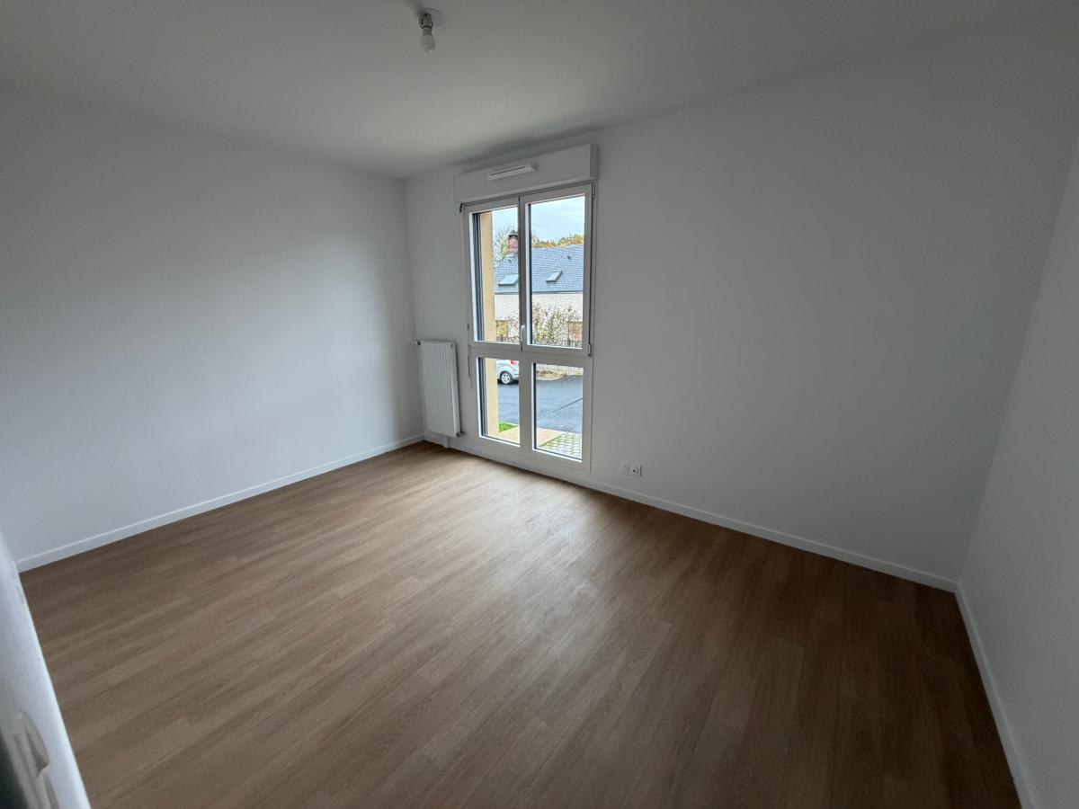 3 pièces - RDC - 63m² - 934,95 € - Photo #2