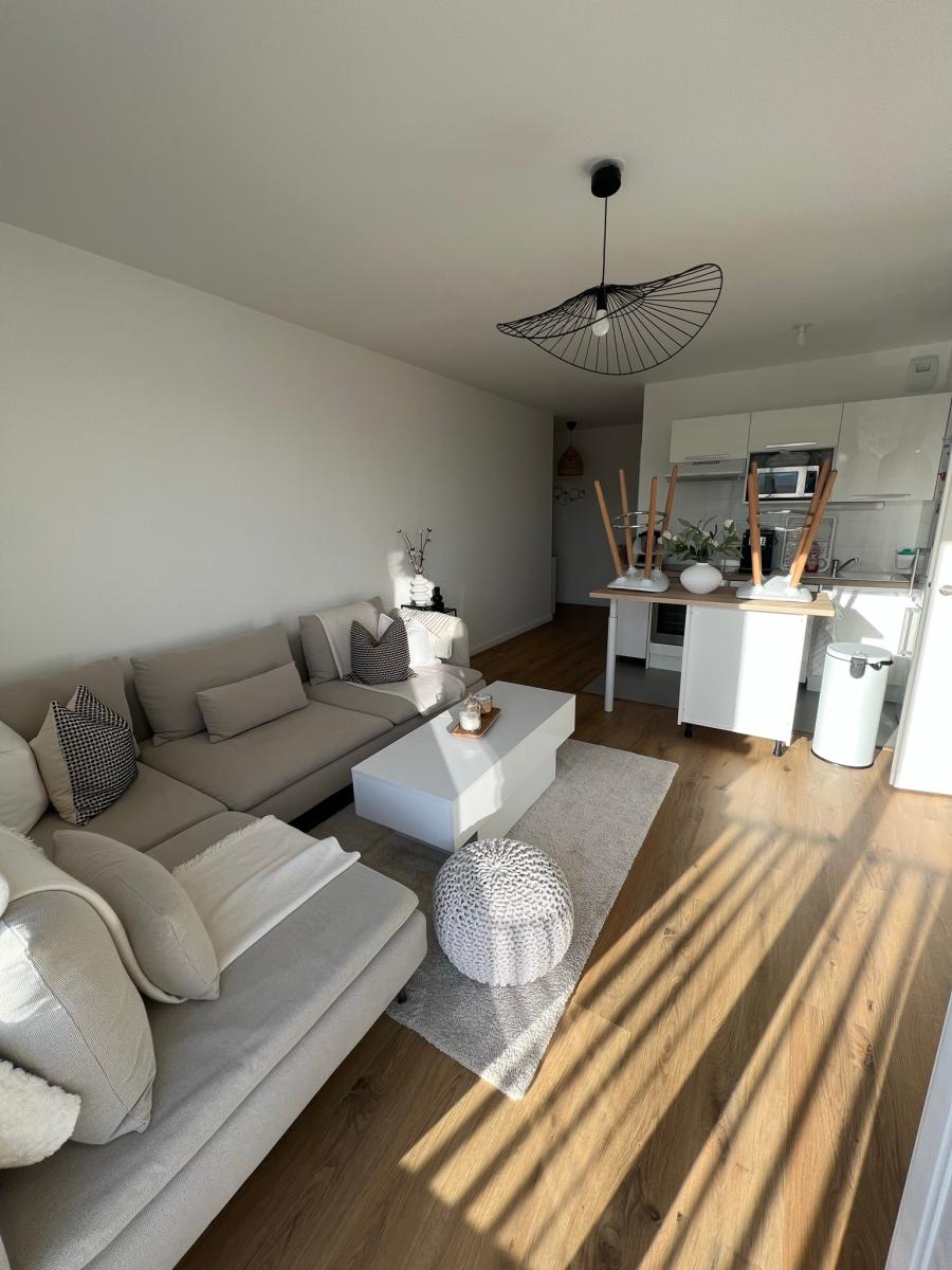 
																																							3 pièces - 
																																						2ème étage - 58m² - 727,07 € - Photo #2