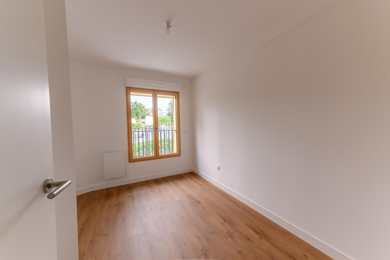 
																			3 pièces - 
																		2ème étage - 62m² - 1 133,59 € - Photo #3