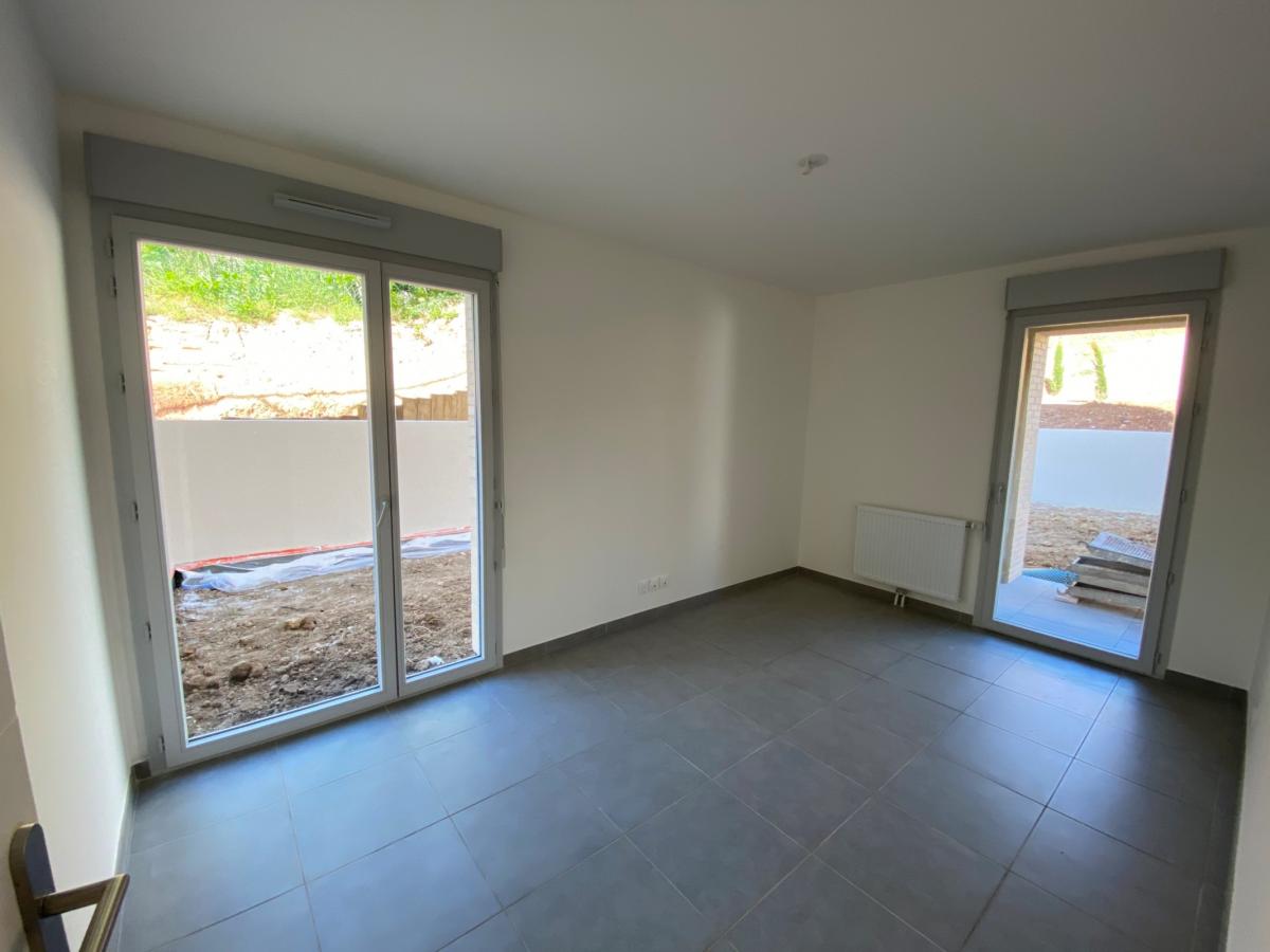 
																																							4 pièces - 
																																						2ème étage - 85m² - 1 389,36 € - Photo #1