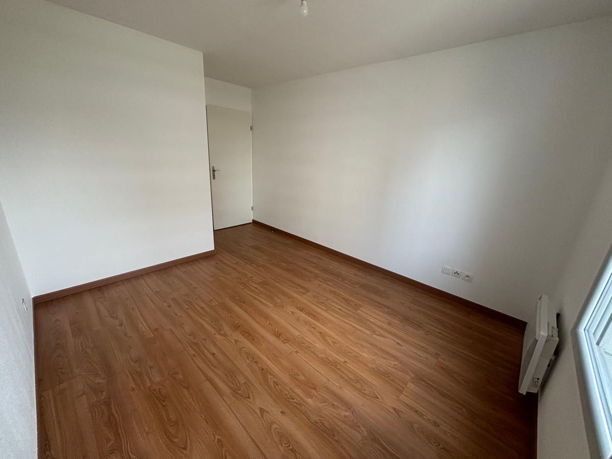 
																			3 pièces - 
																		2ème étage - 66m² - 697,50 € - Photo #3