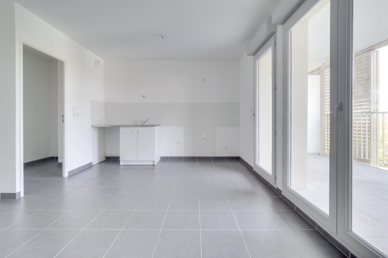 
																																							1 pièce - 
																																						1er étage - 37m² - 689,83 € - Photo #4