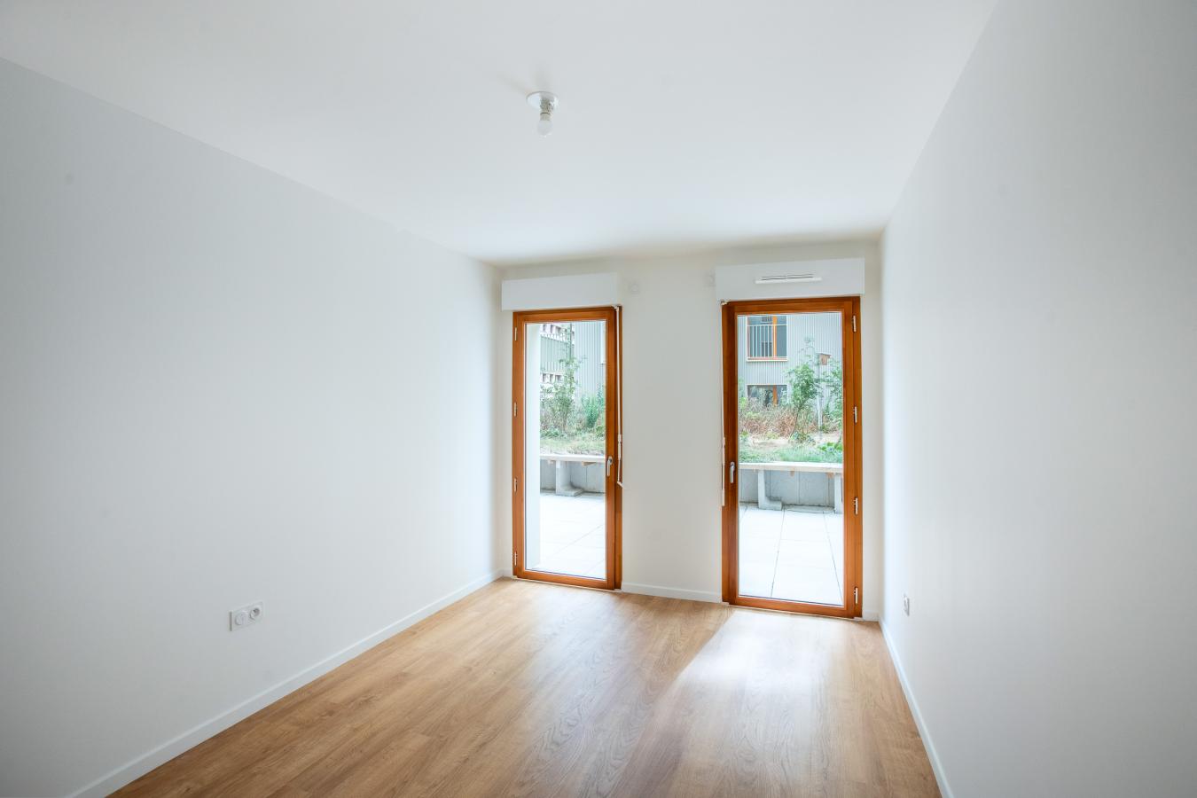 
																																							4 pièces - 
																																						4ème étage - 87m² - 1 737,00 € - Photo #4