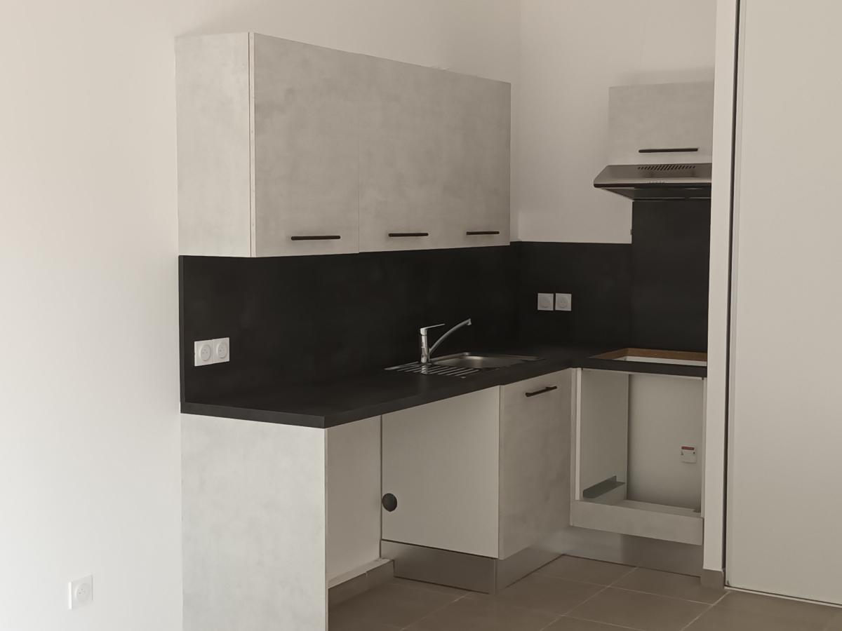 2 pièces - RDC - 47m² - 936,45 € - Photo #2