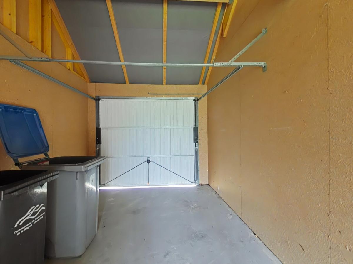 
																																							4 pièces - 
																																						RDC - 91m² - 731,73 € - Photo #4