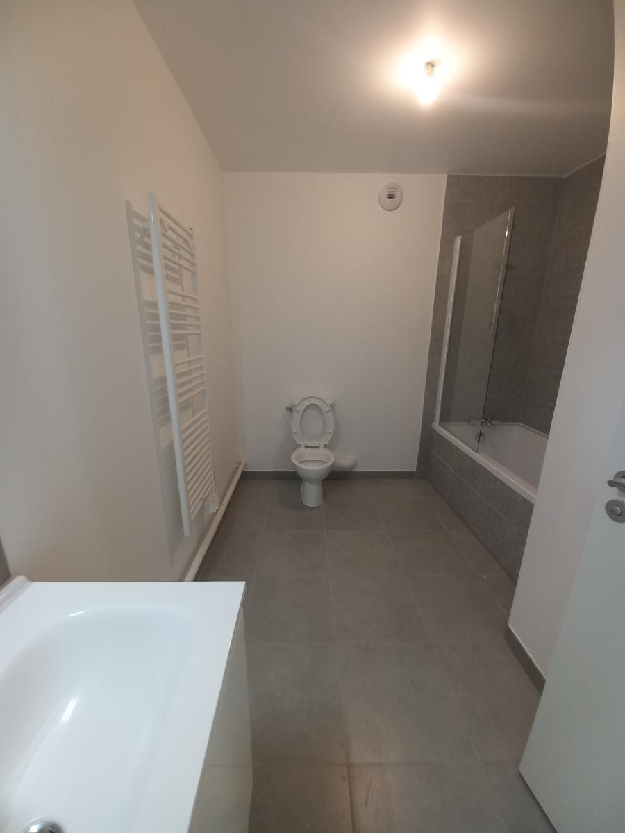 
																																							5 pièces - 
																																						7ème étage - 99m² - 1 271,29 € - Photo #6