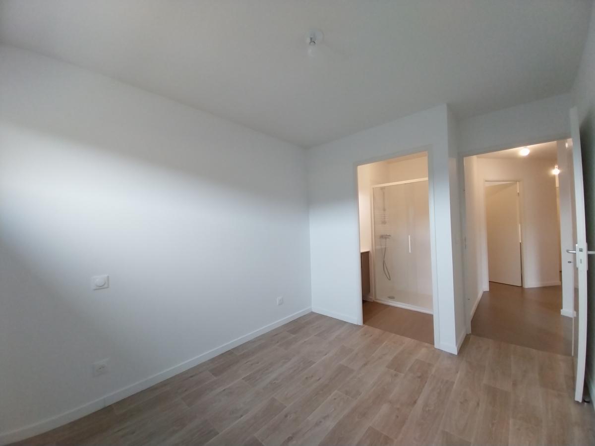 4 pièces - 3ème étage - 90m² - 1 029,90 € - Photo #7