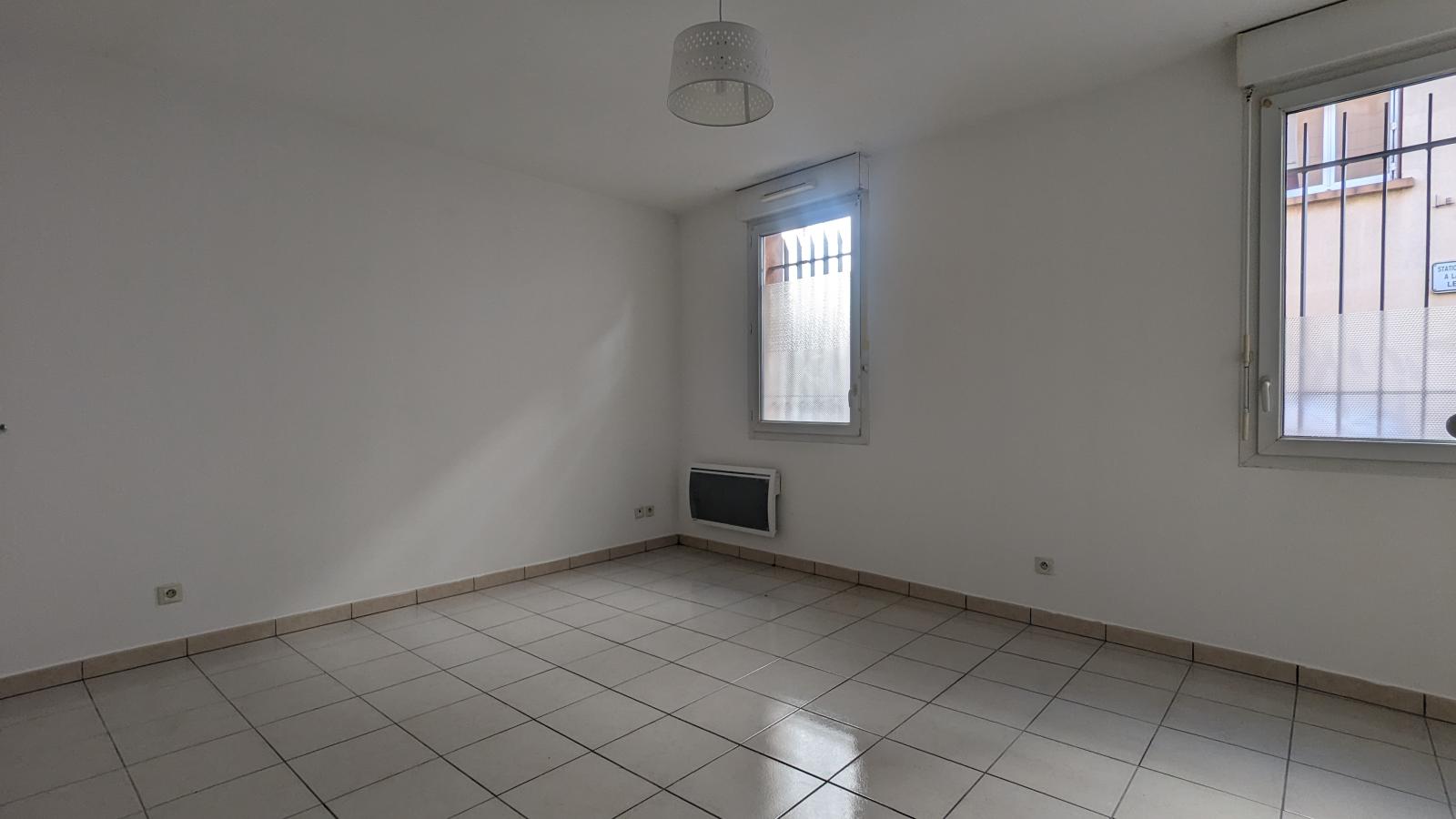 1 pièce - RDC - 24m² - 362,20 € - Photo #2