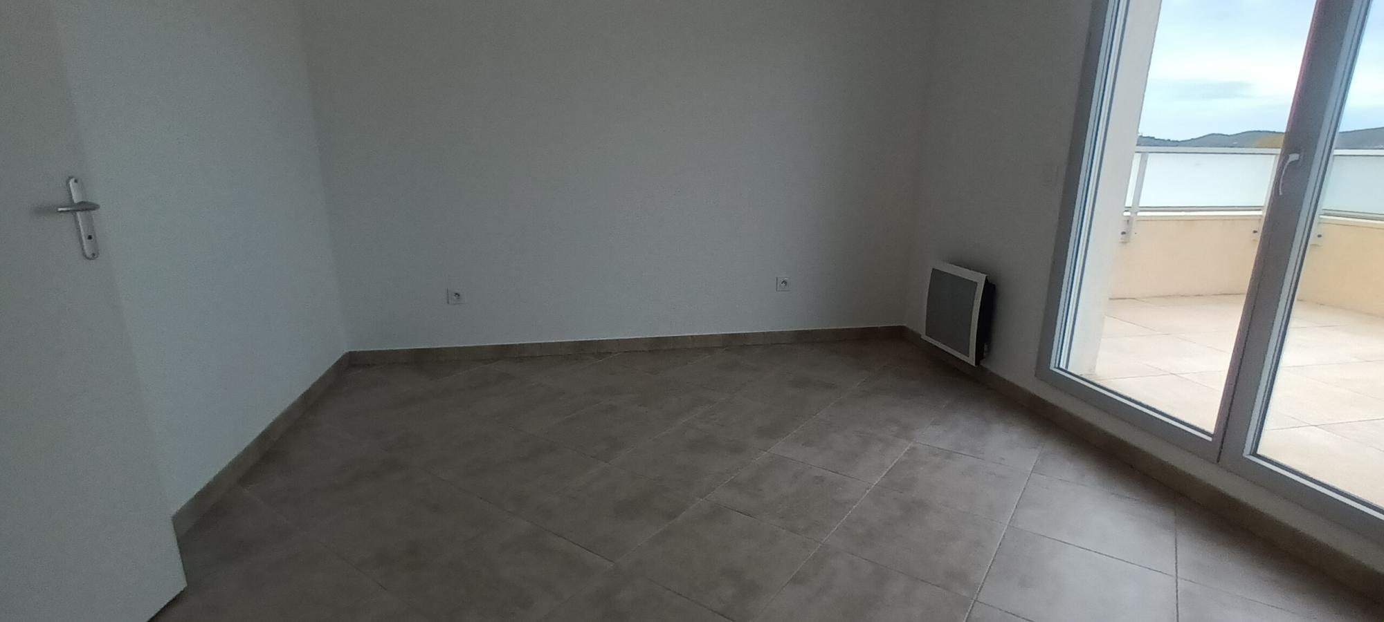 
																			2 pièces – 
																		5ème étage – 50m² - 898,90 € - Photo #7