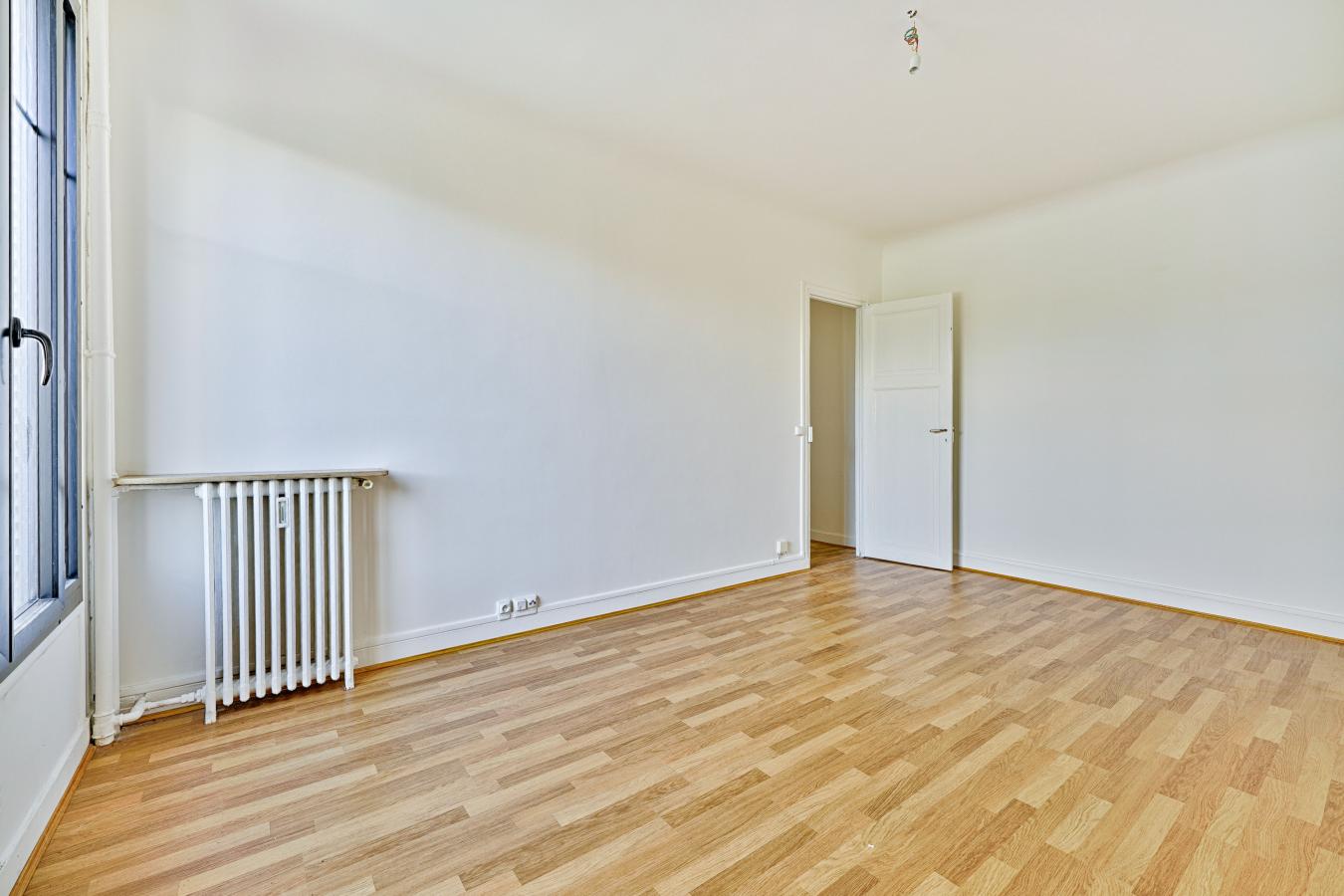 
																																							2 pièces – 
																																						1er étage – m² - 460 000 € - Photo #5