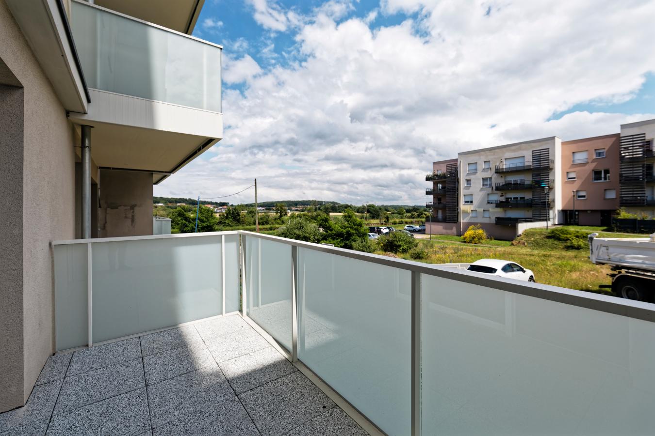 
																																							2 pièces - 
																																						1er étage - 48m² - 683,98 € - Photo #2