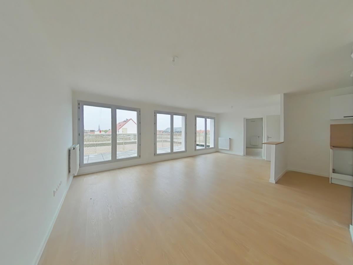 4 pièces - 4ème étage - 89m² - 1 050,77 € - Photo #0