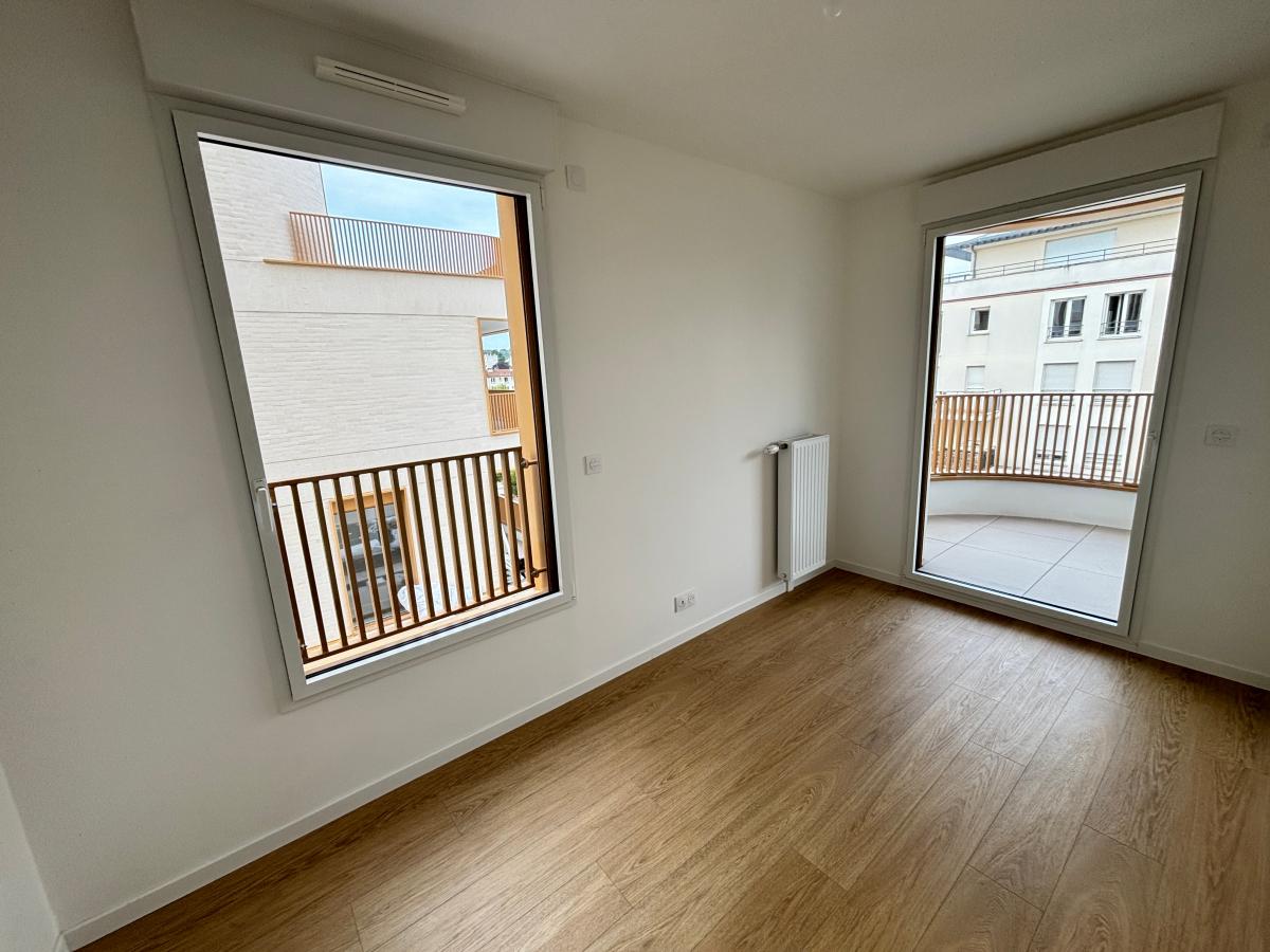 2 pièces - 2ème étage - 47m² - 1 183,20 € - Photo #3