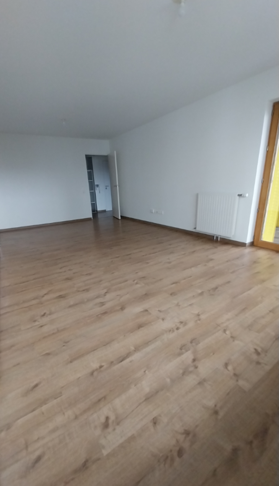 
																																							4 pièces - 
																																						6ème étage - 83m² - 1 062,55 € - Photo #1