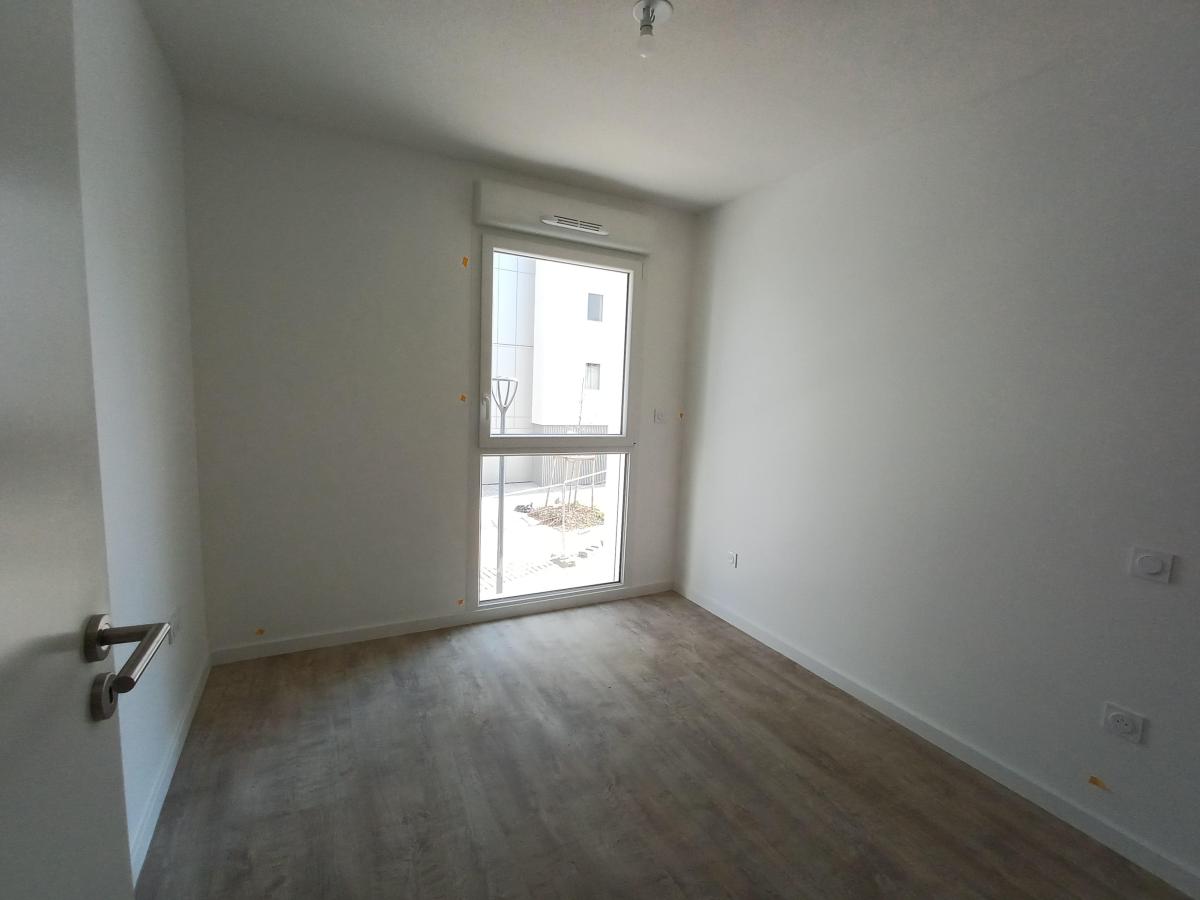 
																			3 pièces - 
																		1er étage - 59m² - 855,83 € - Photo #2