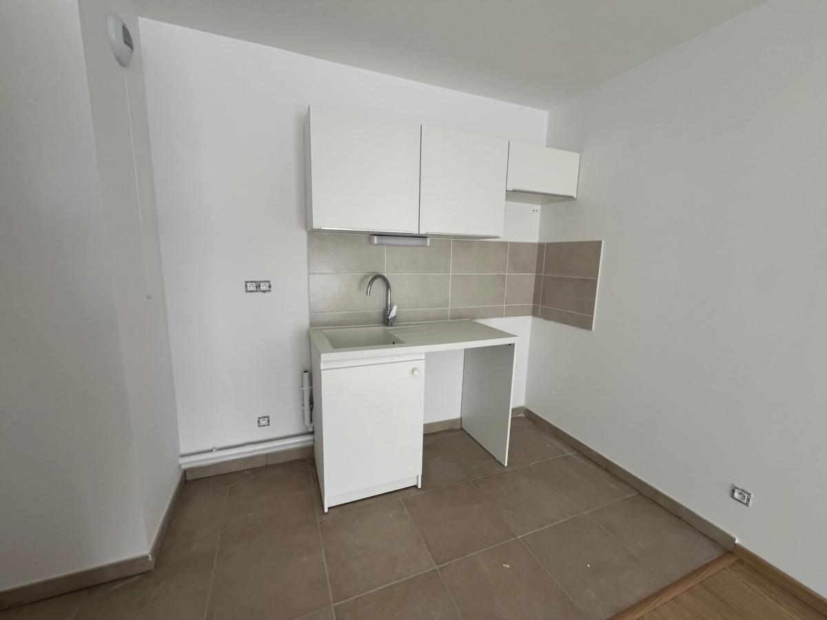 
																			2 pièces - 
																		2ème étage - 45m² - 624,72 € - Photo #4