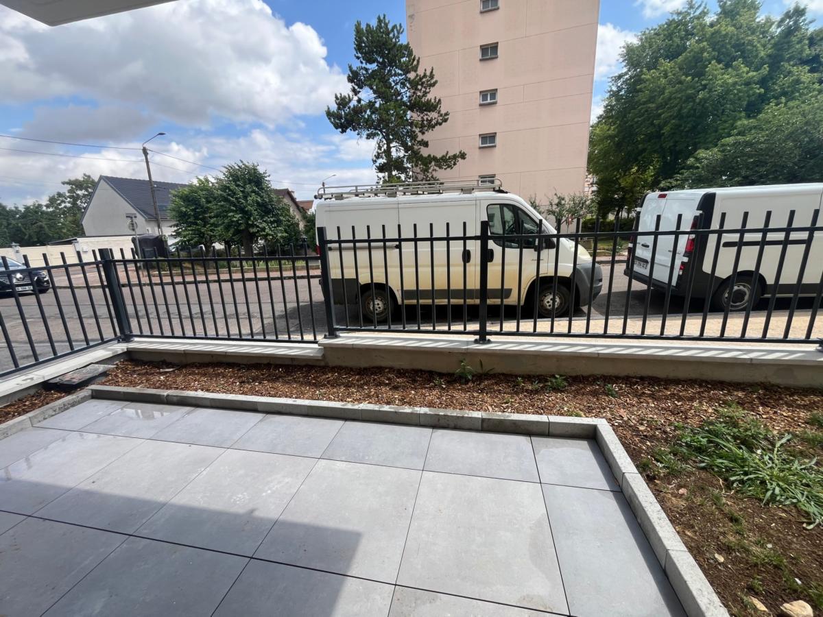 2 pièces - RDC - 44m² - 601,90 € - Photo #1