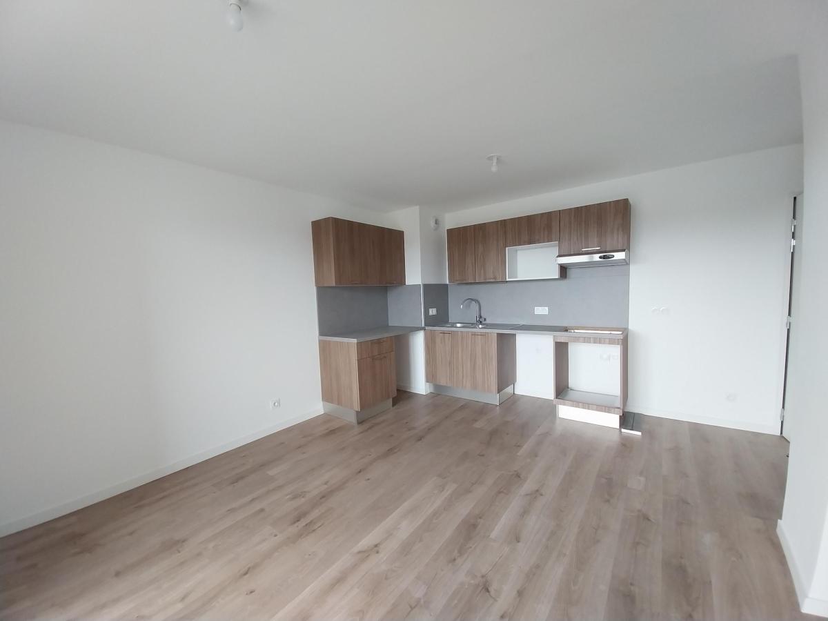 
																																							3 pièces - 
																																						3ème étage - 55m² - 709,67 € - Photo #4