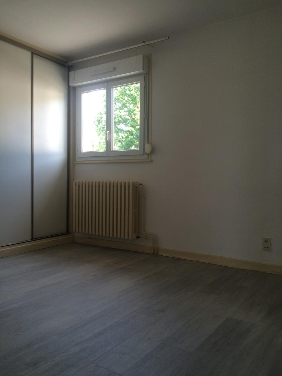 3 pièces - 1er étage - 61m² - 505,16 € - Photo #7