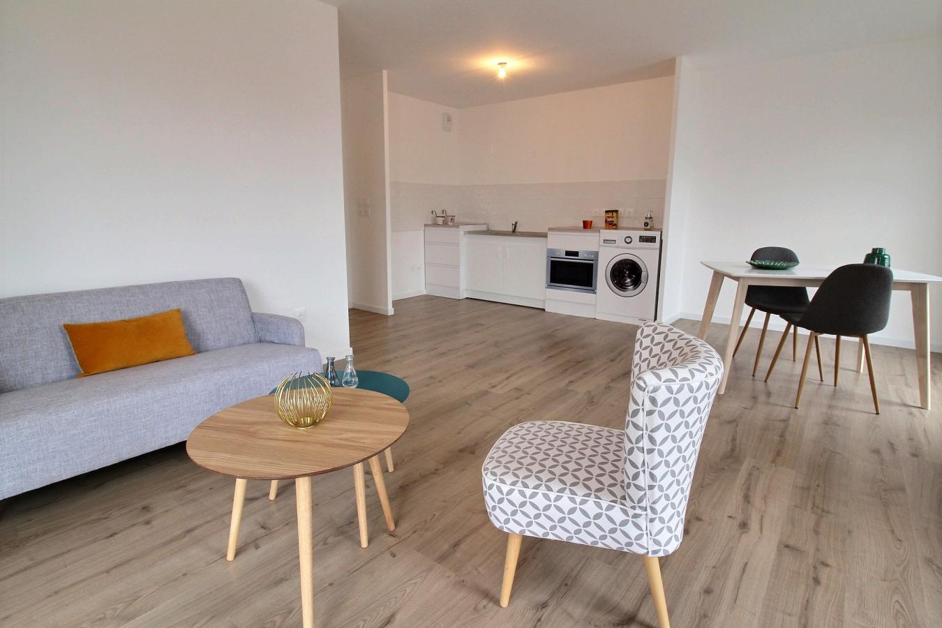
																			2 pièces - 
																		RDC - 40m² - 690,92 € - Photo #2