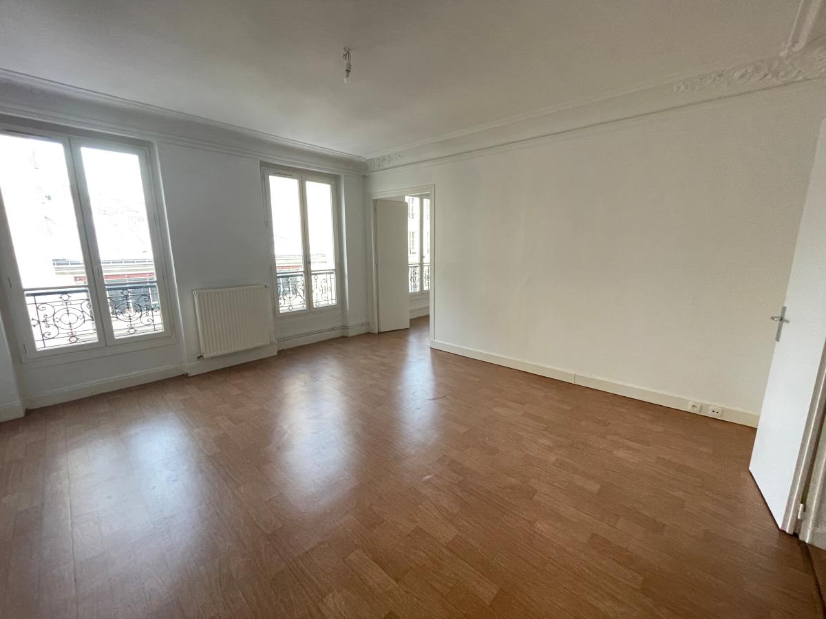 4 pièces - 2ème étage - 75m² - 1 549,69 € - Photo #0