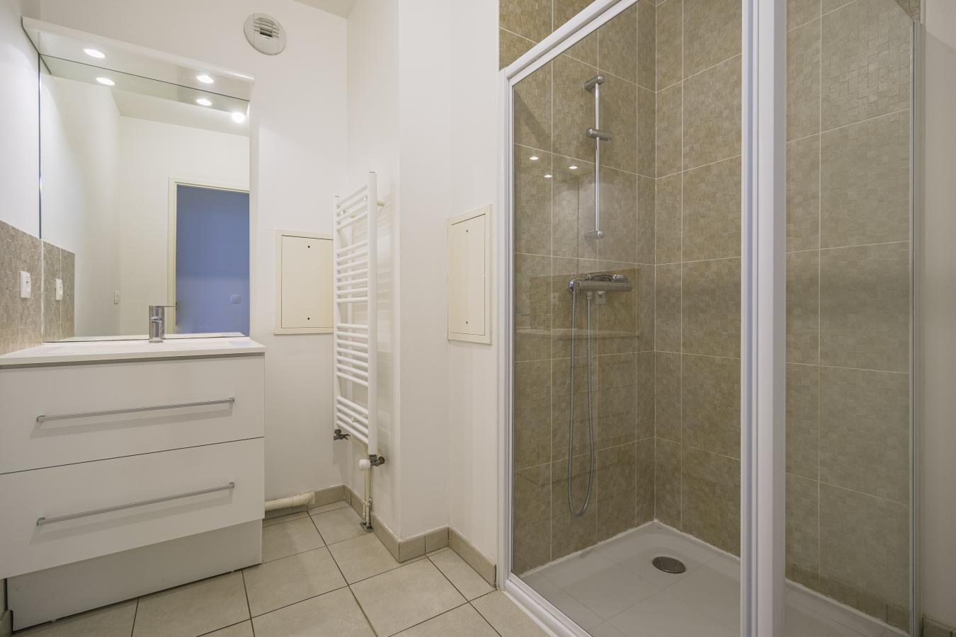 
																																							3 pièces - 
																																						2ème étage - 60m² - 1 331,26 € - Photo #2