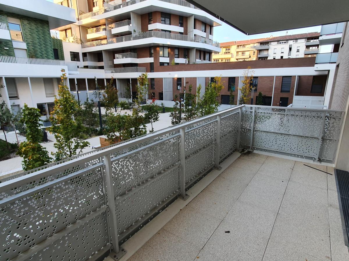 3 pièces - 1er étage - 62m² - 940,38 € - Photo #0