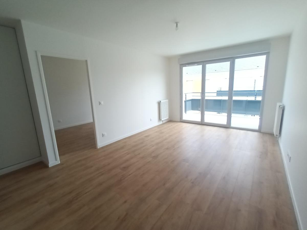 
																			2 pièces - 
																		2ème étage - 46m² - 768,44 € - Photo #2