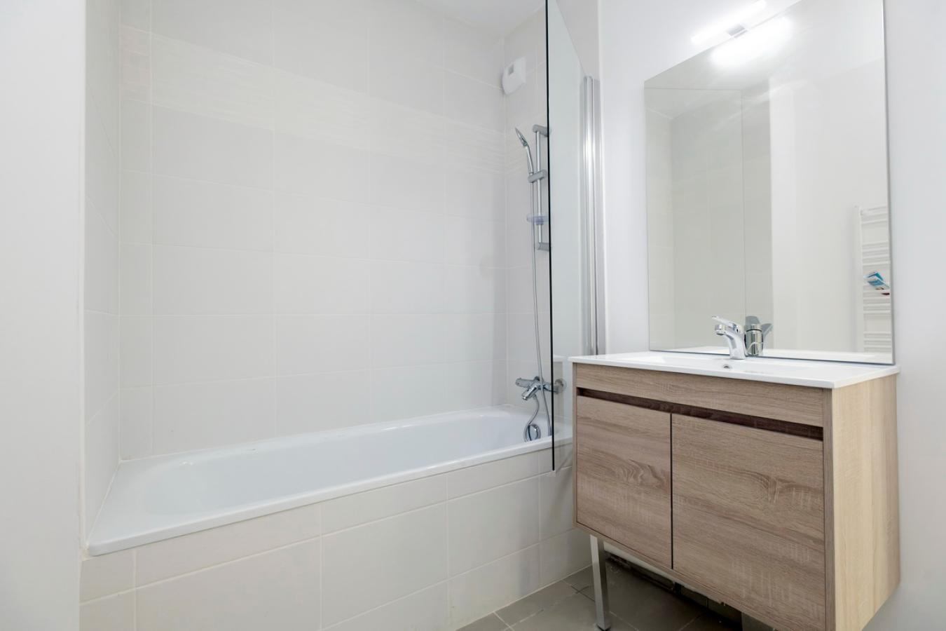 
																																							3 pièces - 
																																						1er étage - 68m² - 950,24 € - Photo #2
