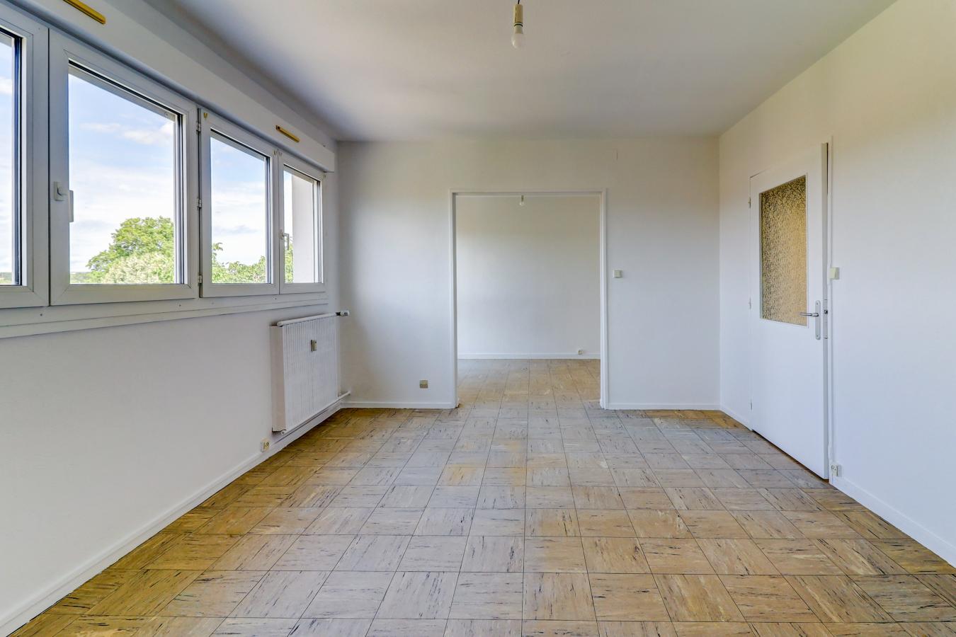 5 pièces - 3ème étage - 86m² - 752,71 € - Photo #1
