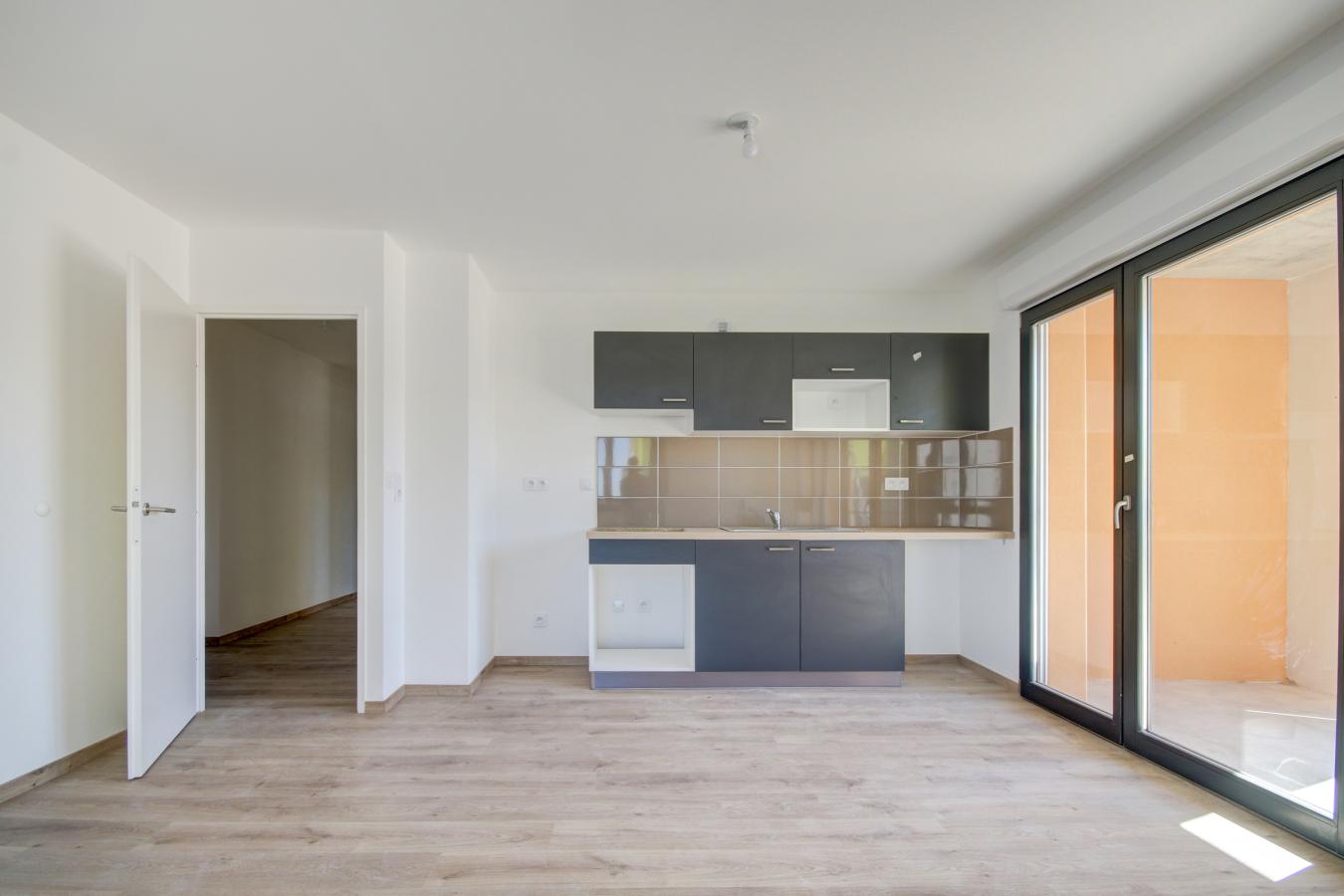 3 pièces - 3ème étage - 62m² - 963,53 € - Photo #3